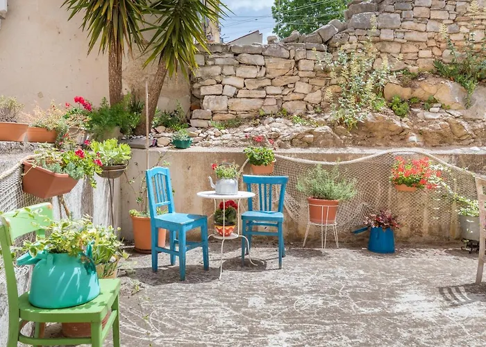 Apartment-old Town-dundo Διαμέρισμα Πούλα